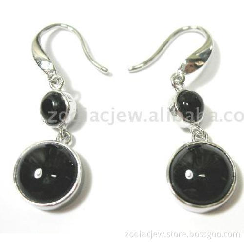 925 silver earring with black onyx